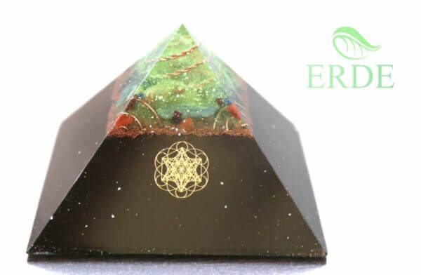 Wetteradler-Skalar-Pyramide-Erde-16cm_Logo