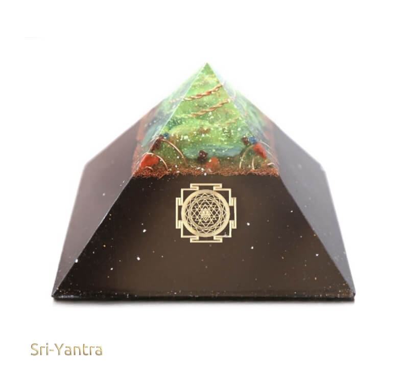 skalar pyramide erde orgonit 16cm sri yantra